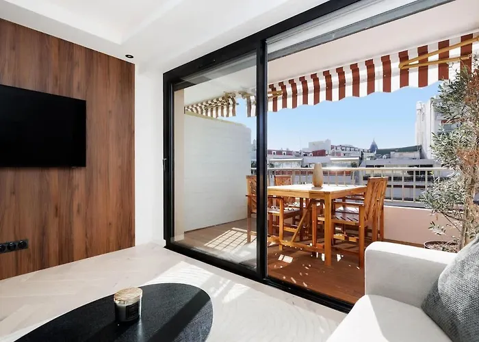 Apartment Quartier Marriott - Superbe 3 Pieces